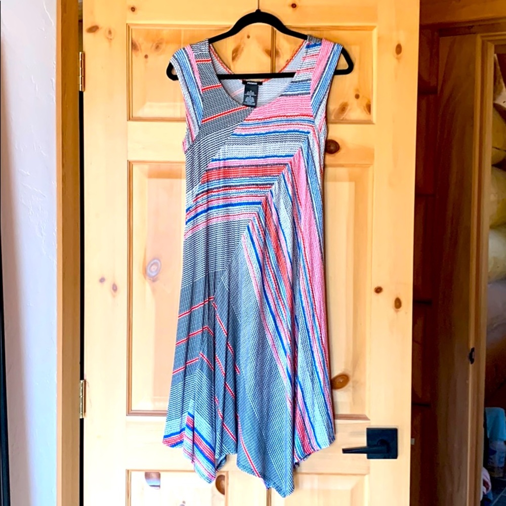Beautiful cap sleeve, scarf hem dress